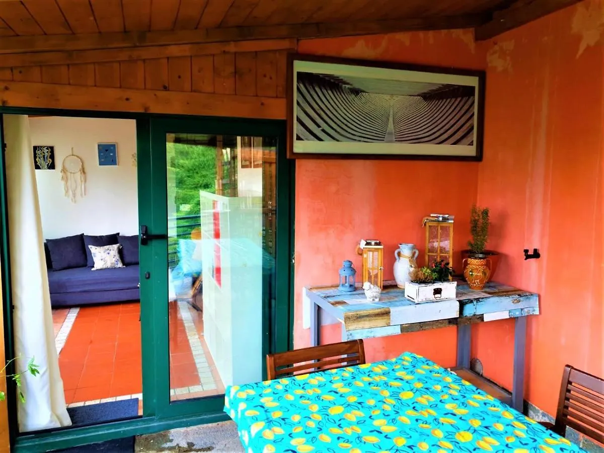 Appartement Casa Cristina 2C - Private Free Parking, Wi-Fi à Casarza Ligure Italie